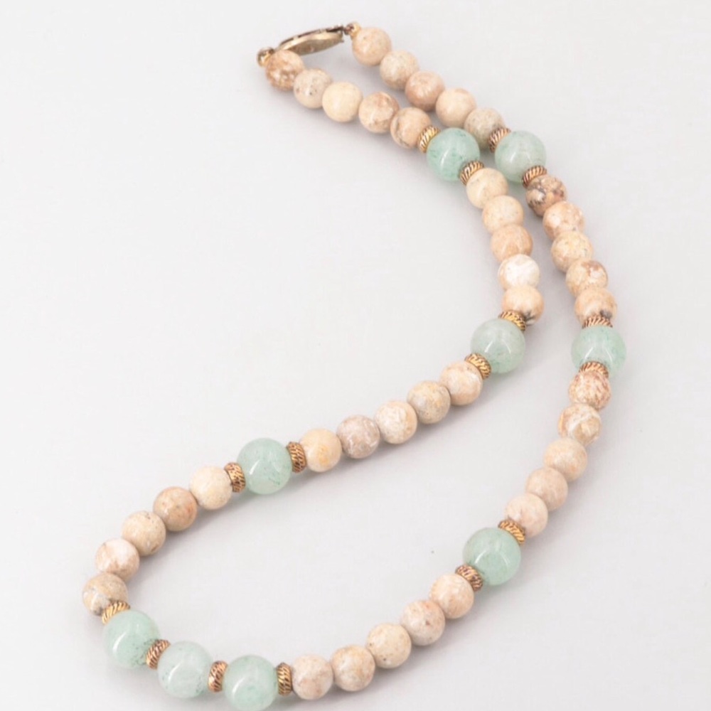 Vtg Jasper & Aventurine gemstone beaded necklace
